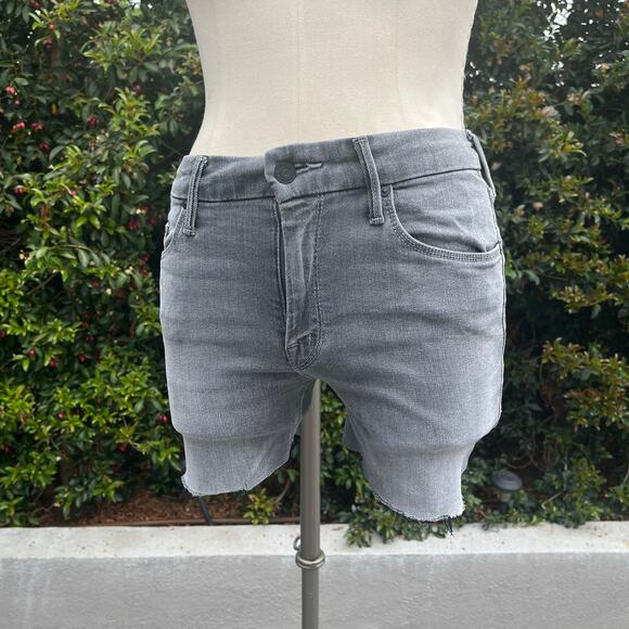 Mother Looker Supermoon Gray Black Cutoff Denim Shorts Women’s 26 - Picture 3 of 9